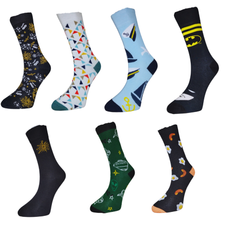 renkli neşeli erkek çorapları